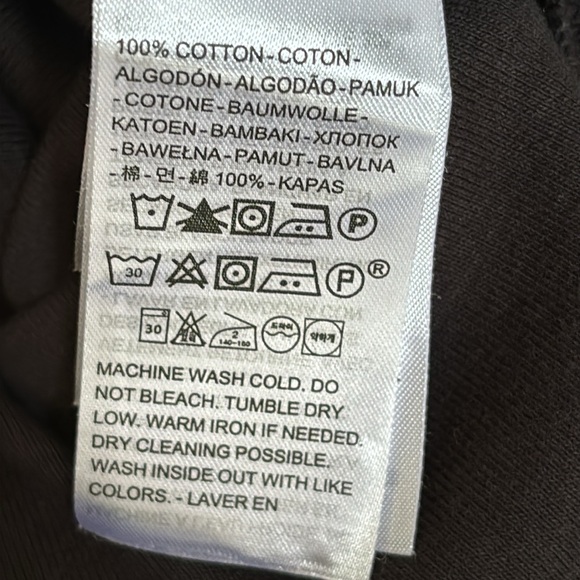 NWT Levi’s Slim Fit Crewneck Top - Picture 5 of 5